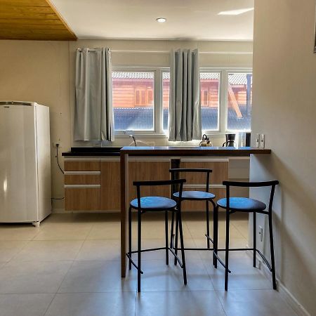 Apartamento A 500M Da Rua Coberta - 1 Suite - Para 4 Pessoas Gramado Ngoại thất bức ảnh
