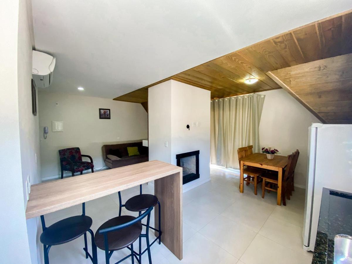 Apartamento A 500M Da Rua Coberta - 1 Suite - Para 4 Pessoas Gramado Ngoại thất bức ảnh